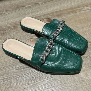 Low Heel Mule Slides